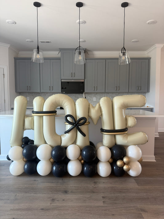 "Home" Deluxe Balloon Bouquet